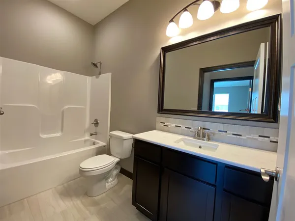 $311,775 | 2418 East Madison Avenue, Derby, KS 67037