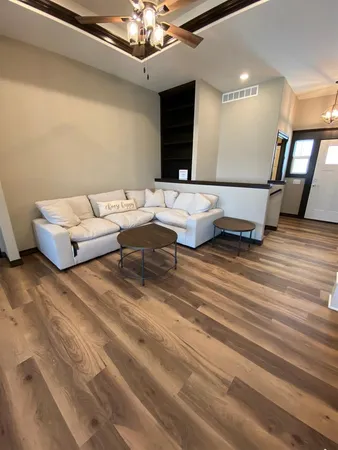 $311,775 | 2418 East Madison Avenue, Derby, KS 67037