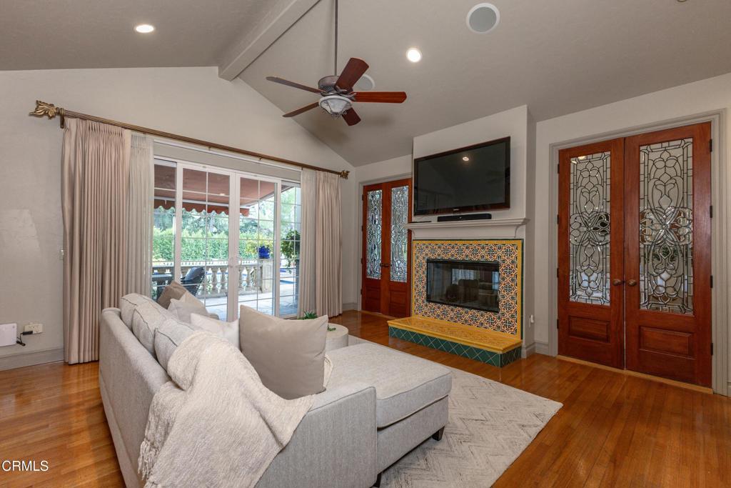 5116 Greencrest Road La Canada Flintridge, CA 91011 - Photo 19 of 53 27Greencrest