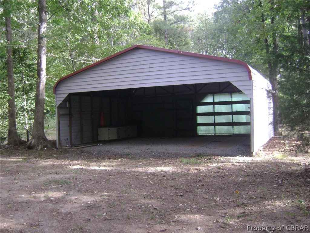 206 Woft Pond Road Mattaponi, VA 23110 - Photo 7 of 31