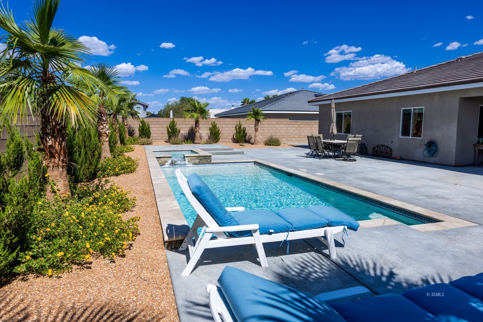 1106 Via Flore Way Ridgecrest, CA 93555 - Photo 36 of 41 Gallery Image 36