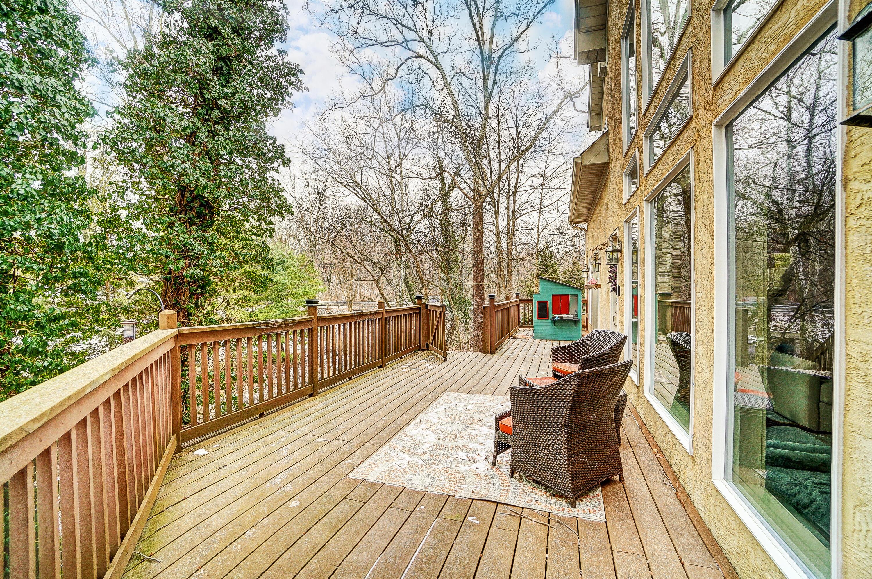6310 Linworth Road Worthington, OH 43085 - Photo 52 of 80 Deck