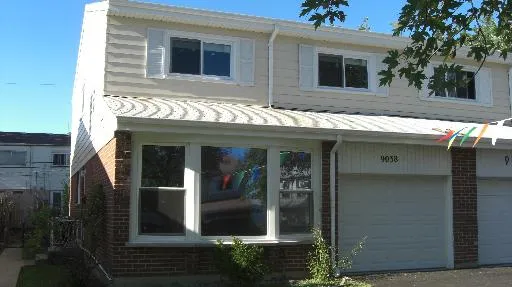 $469,600 | 9038 Hollyberry Avenue, Des Plaines, IL 60016