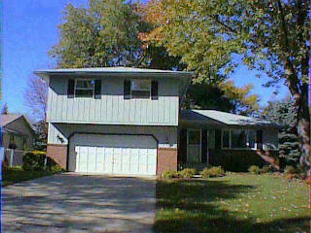 1723 Balsamridge Road Columbus, OH 43229 - Photo 1 of 1