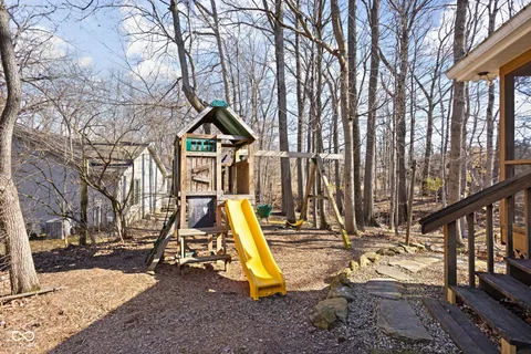 $418,000 | 7225 Westminster Drive, Indianapolis, IN 46256