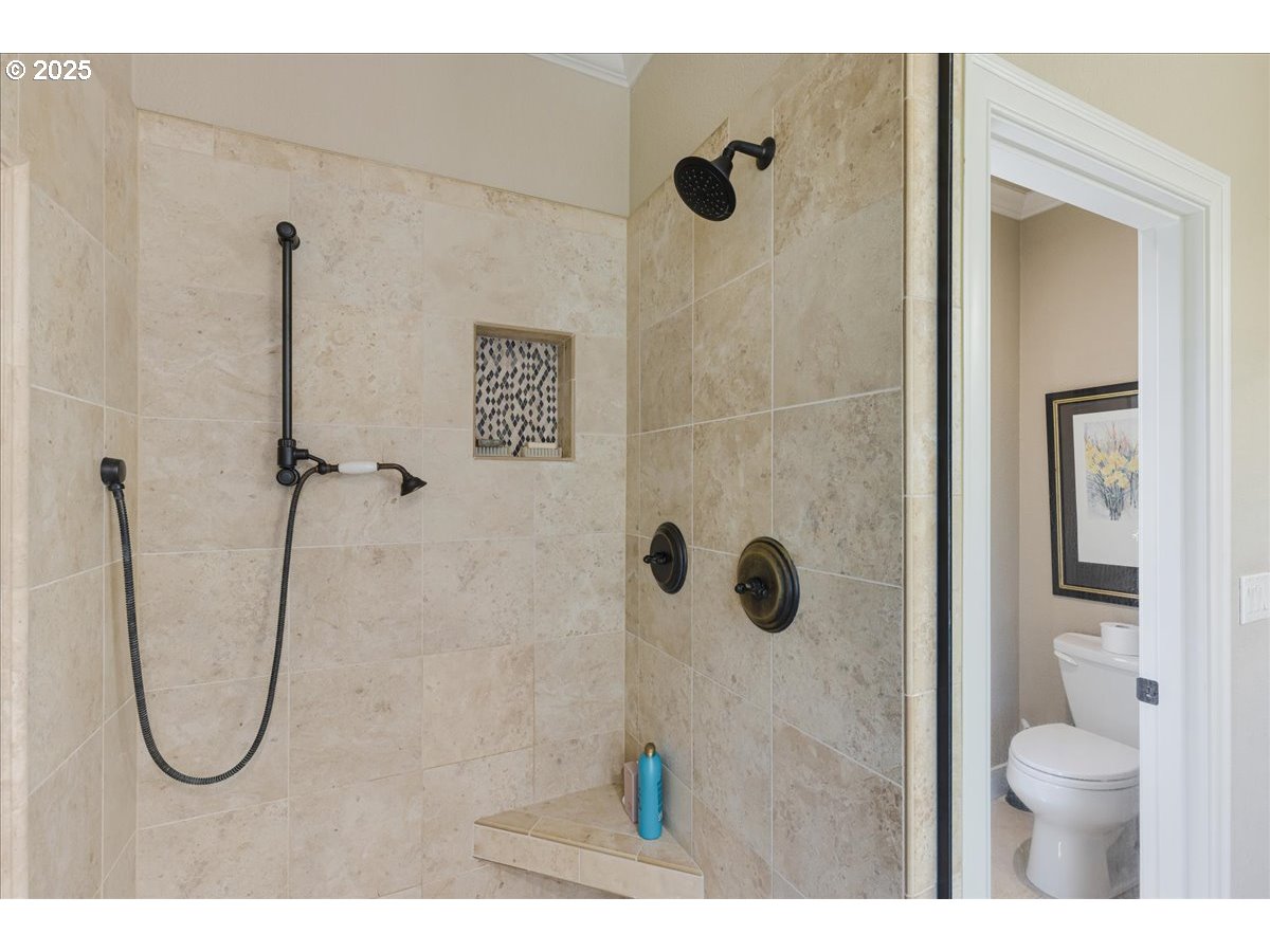6643 Northwest Meridian Ridge Drive Portland, OR 97210 - Photo 20 of 48 a bathroom with a shower