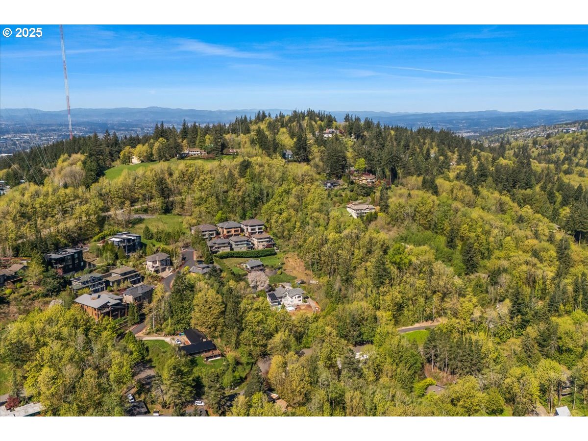6643 Northwest Meridian Ridge Drive Portland, OR 97210 - Photo 31 of 48 a view of a city