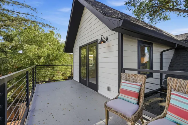 a view of deck with patio