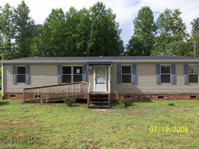 571 Rains Road Thomasville, NC 27360 - Photo 1 of 4 Exterior Front. front of house