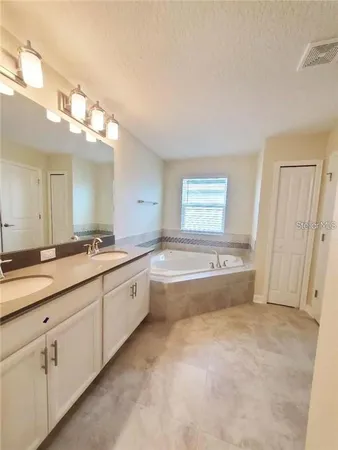$3,300 | 11211 History Avenue, Orlando, FL 32832