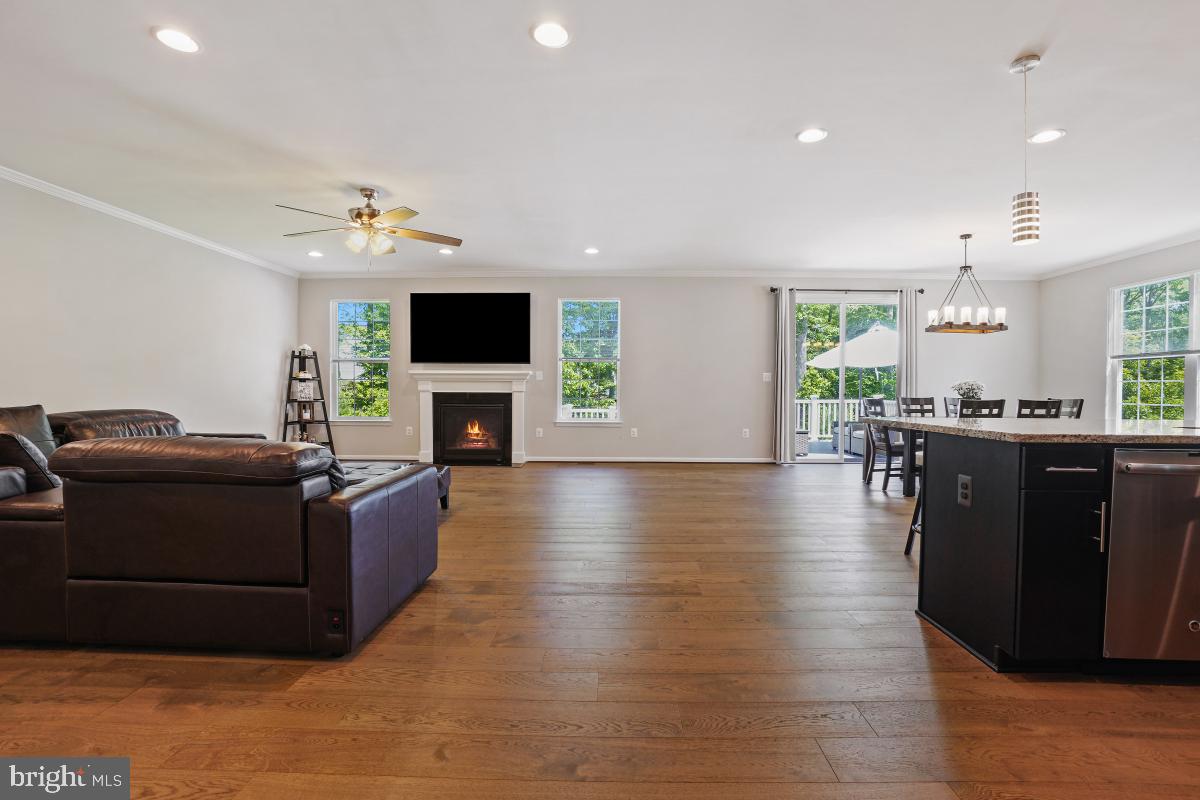 3466 Shandor Road Woodbridge, VA 22193 - Photo 15 of 51 Gallery Image 15