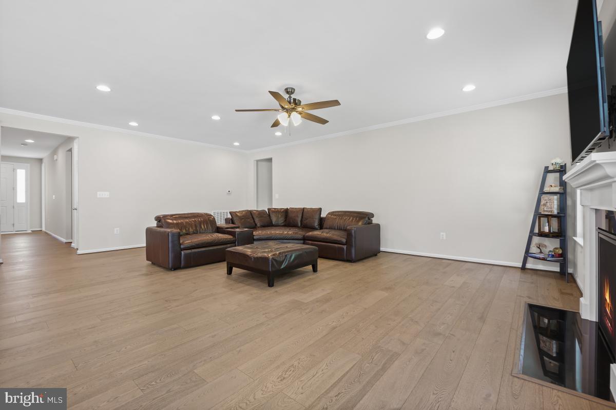 3466 Shandor Road Woodbridge, VA 22193 - Photo 18 of 51 Gallery Image 18