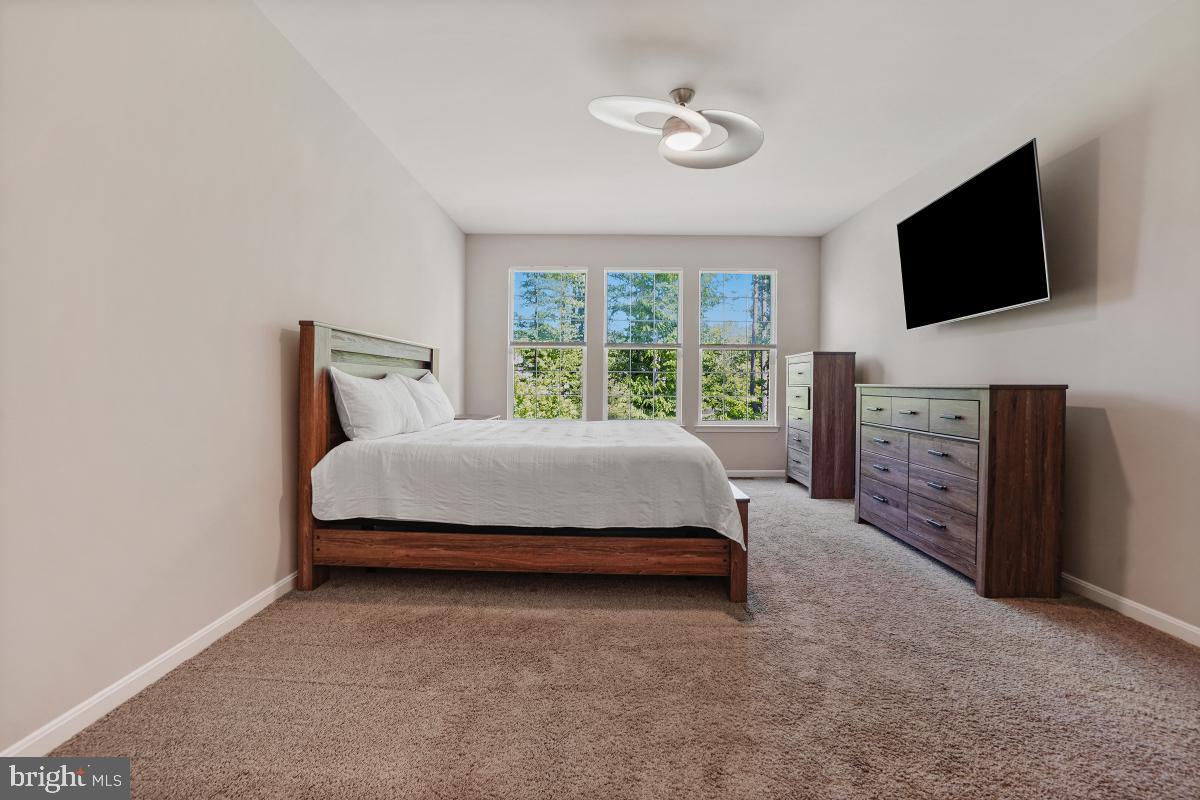 3466 Shandor Road Woodbridge, VA 22193 - Photo 29 of 51 Gallery Image 29