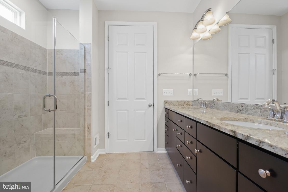 3466 Shandor Road Woodbridge, VA 22193 - Photo 36 of 51 Gallery Image 36