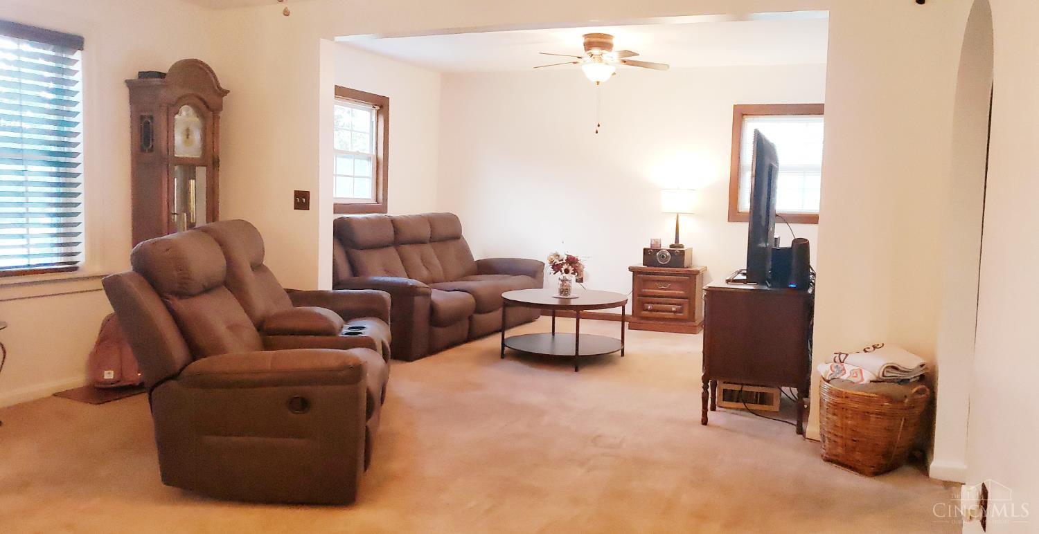 5125 Hamilton Cleves Road Cleves, OH 45002 - Photo 2 of 16 Gallery Image 2