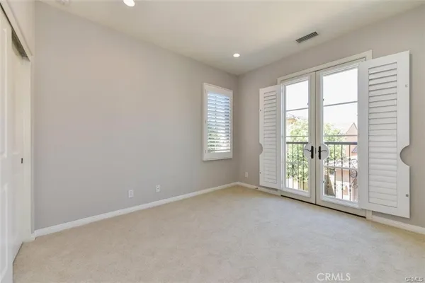 $5,695 | 99 Bianco, Irvine, CA 92618