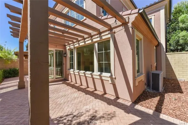 $5,695 | 99 Bianco, Irvine, CA 92618