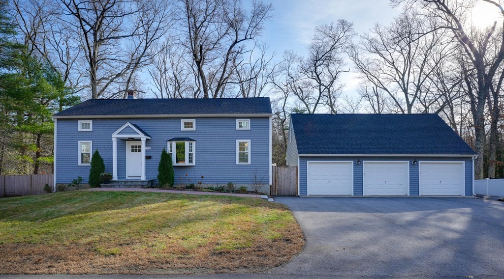 139 Northgate Road Northborough, MA 01532 - Photo 1 of 29 Gallery Image 1