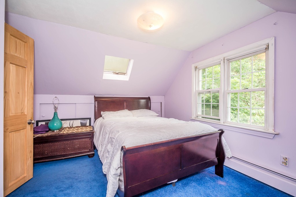 78 Sunset Road Dracut, MA 01826 - Photo 9 of 17 Gallery Image 9