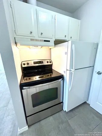 $675 | 643 West Summit, Unit 12, San Antonio, TX 78212