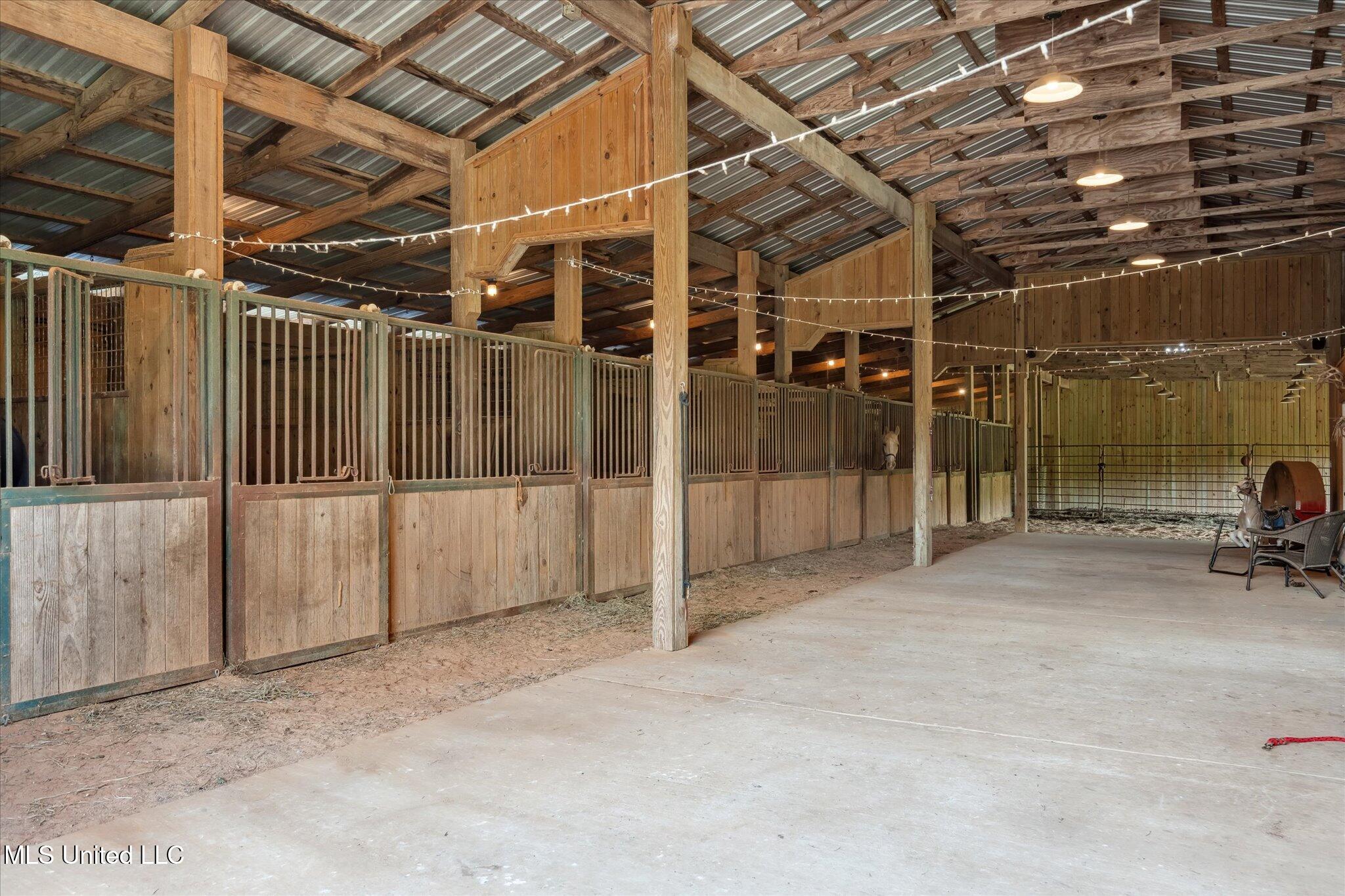 266 West P A Road North Moselle, MS 39459 - Photo 63 of 97 084-STA08268