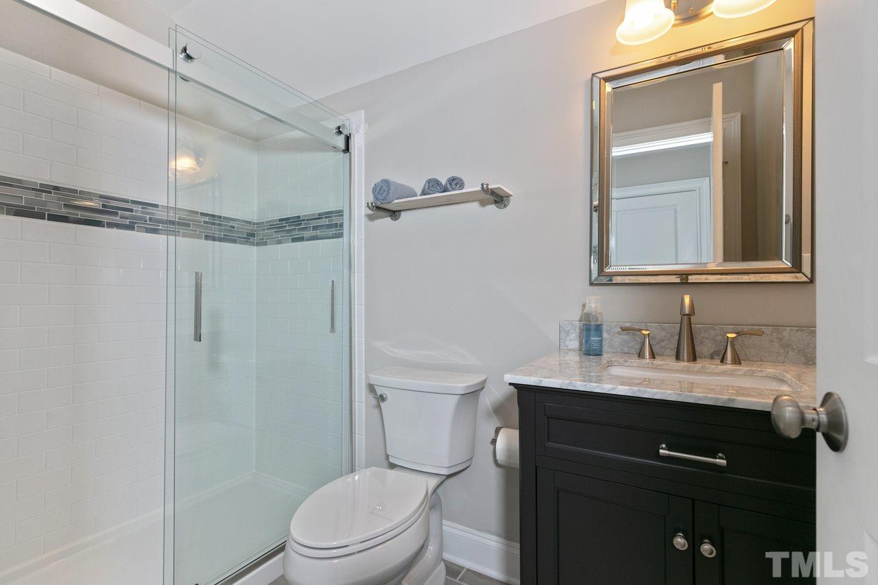1612 Yates Wheel Way Raleigh, NC 27606 - Photo 27 of 30 1612 Yates Wheel Way - Another full bath