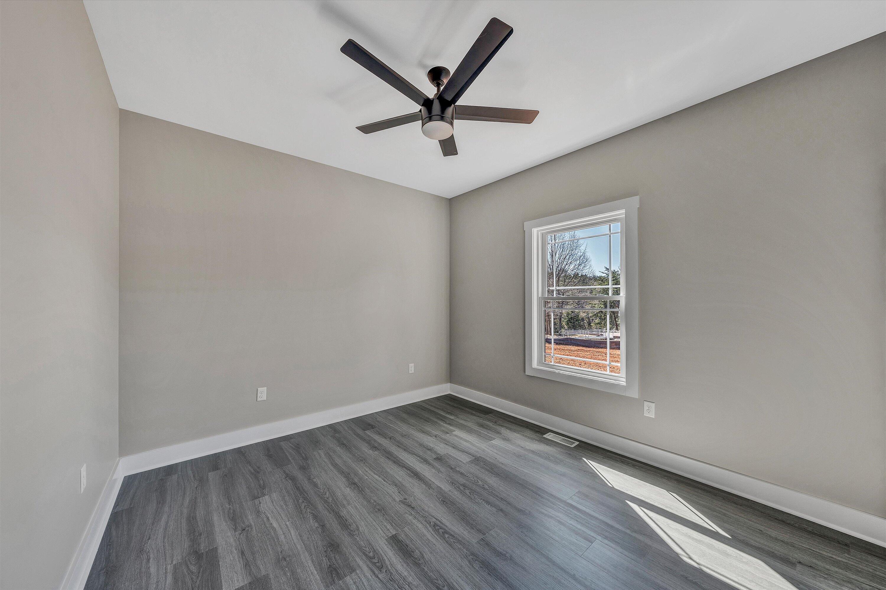 6478 Scruggs Road Moneta, VA 24121 - Photo 19 of 28 18-DSC00313