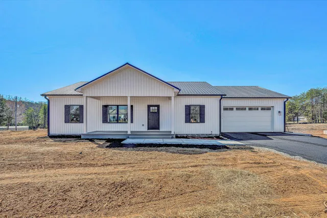 $419,900 | 6478 Scruggs Road, Moneta, VA 24121