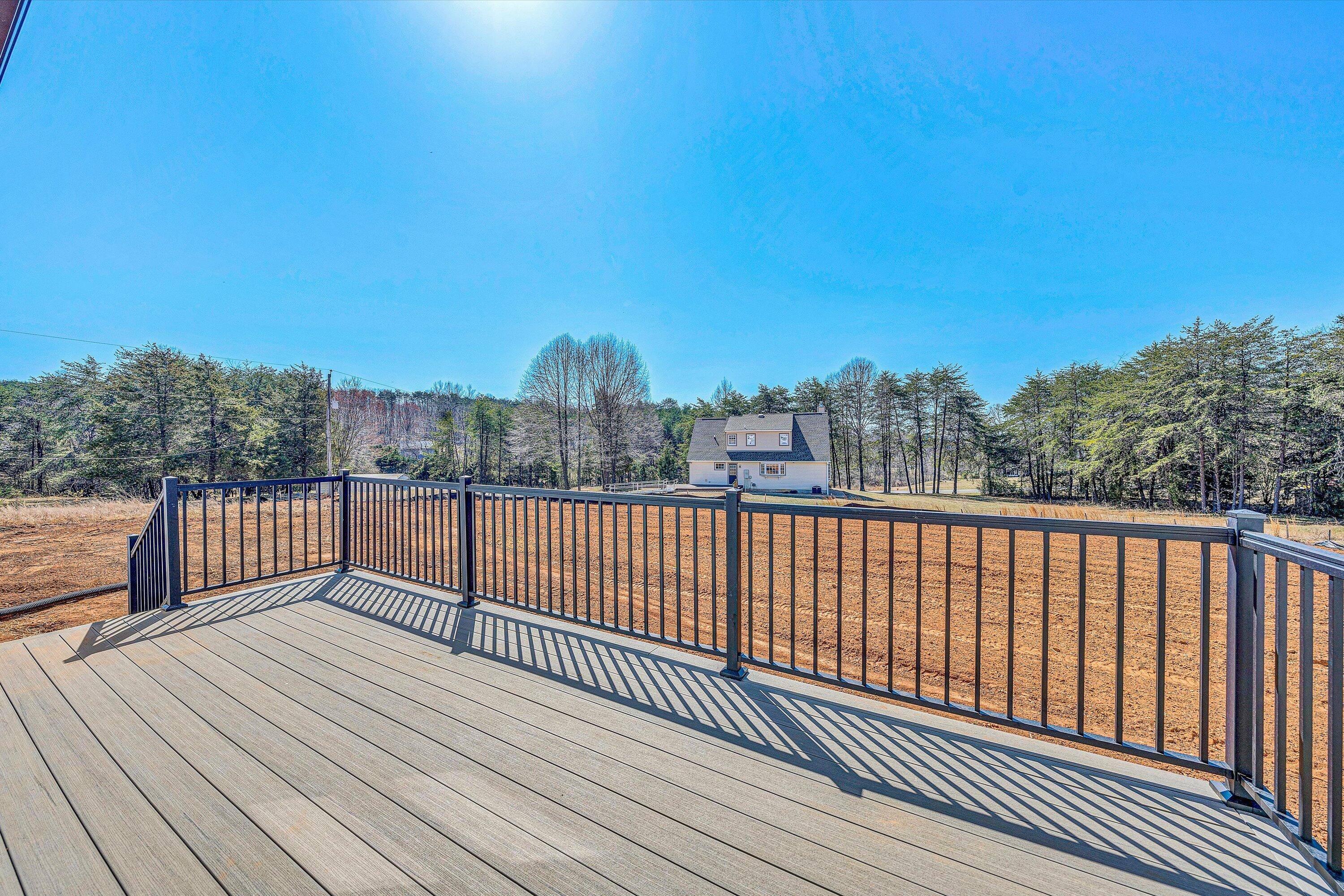 6478 Scruggs Road Moneta, VA 24121 - Photo 25 of 28 24-DSC00325