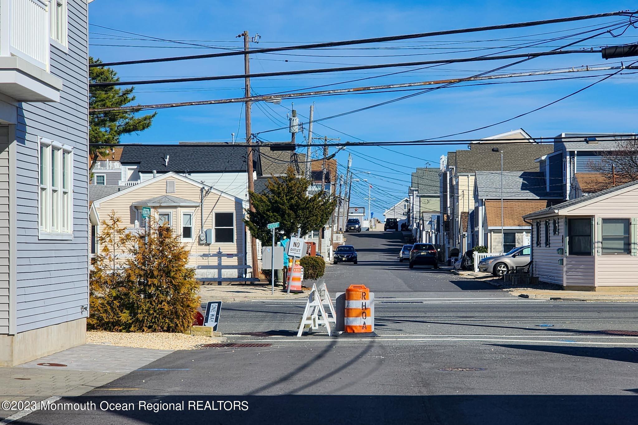 15 West Rutherford Lane Lavallette, NJ 08735 - Photo 11 of 13 10