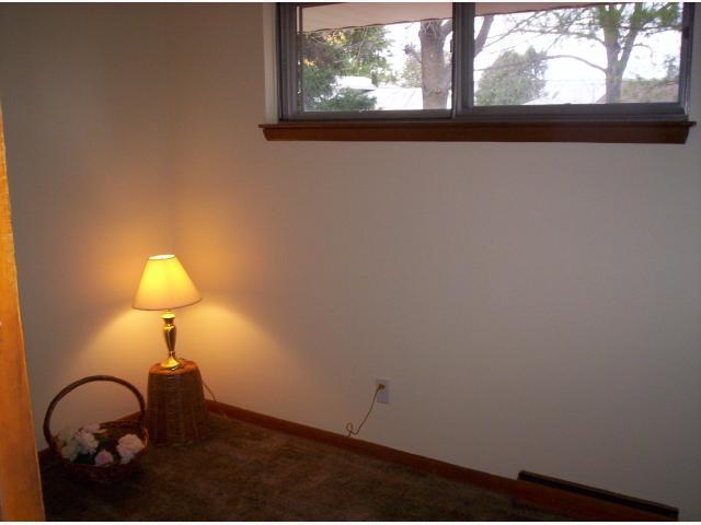 468 Smith Road Columbus, OH 43228 - Photo 9 of 18 Gallery Image 9