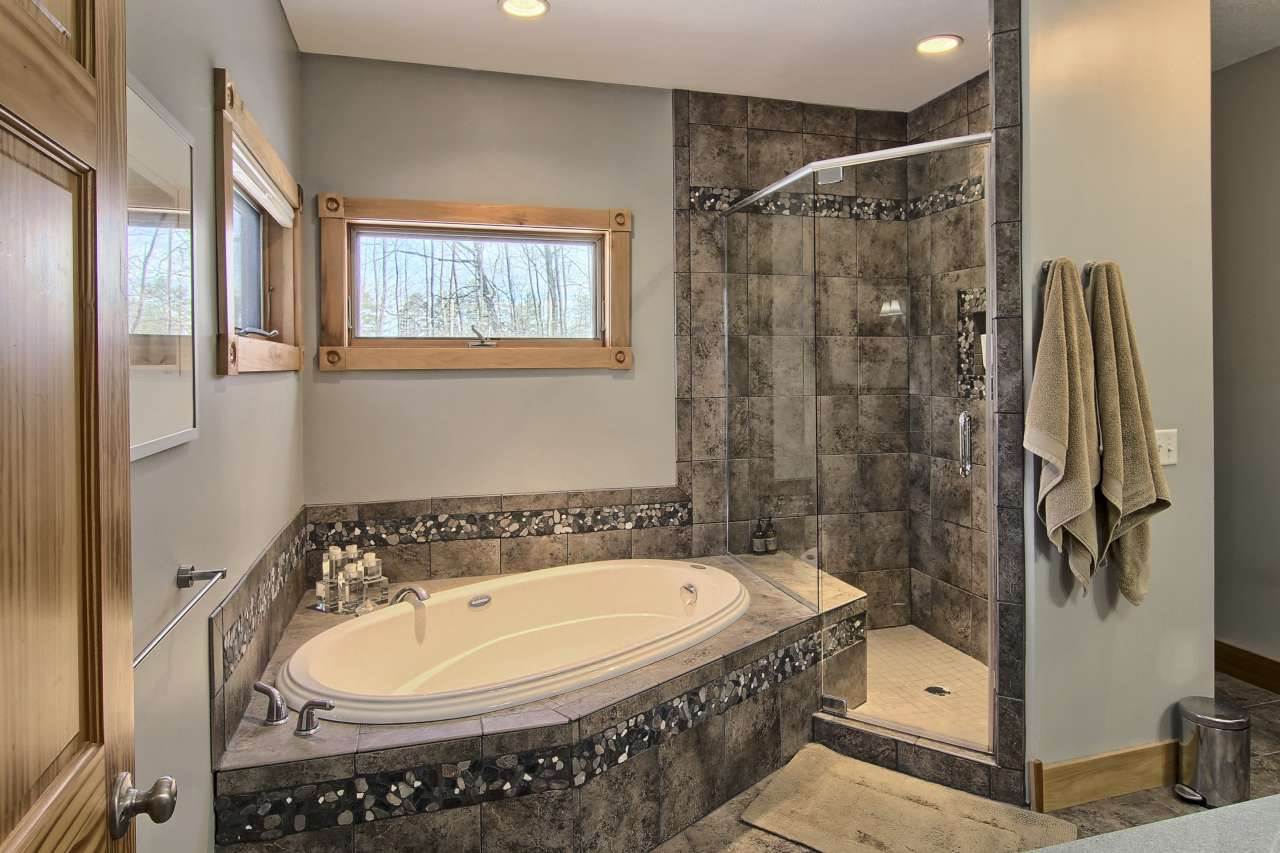 6359 Florey's Ranch Road Grawn, MI 49637 - Photo 15 of 38 1855125-18.JPG