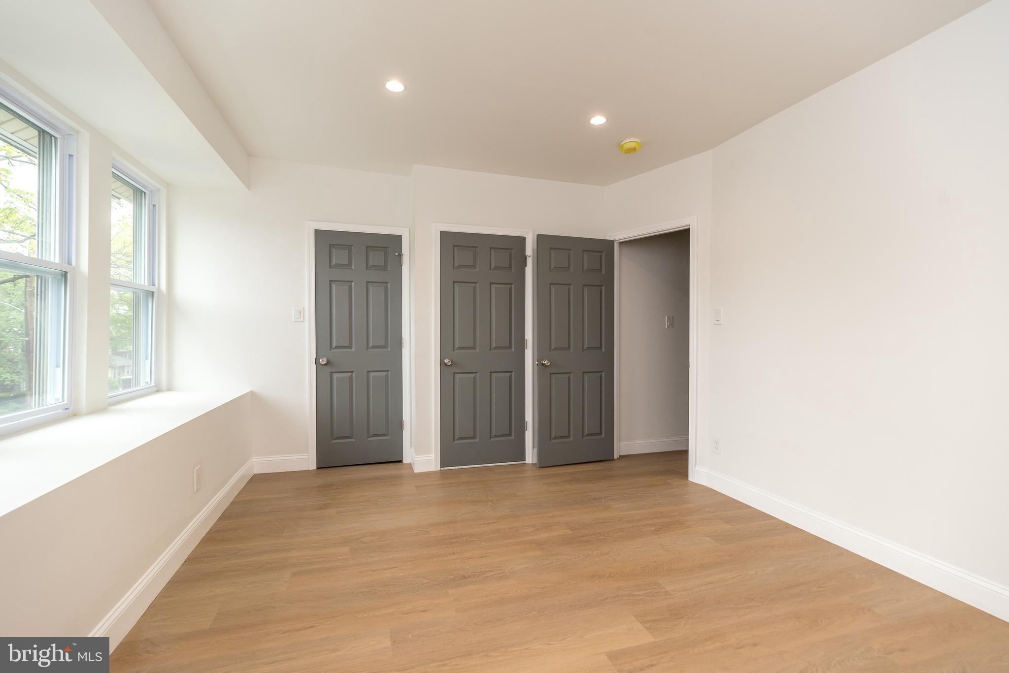 6122 Nassau Road Philadelphia, PA 19151 - Photo 21 of 49 Primary Bedroom