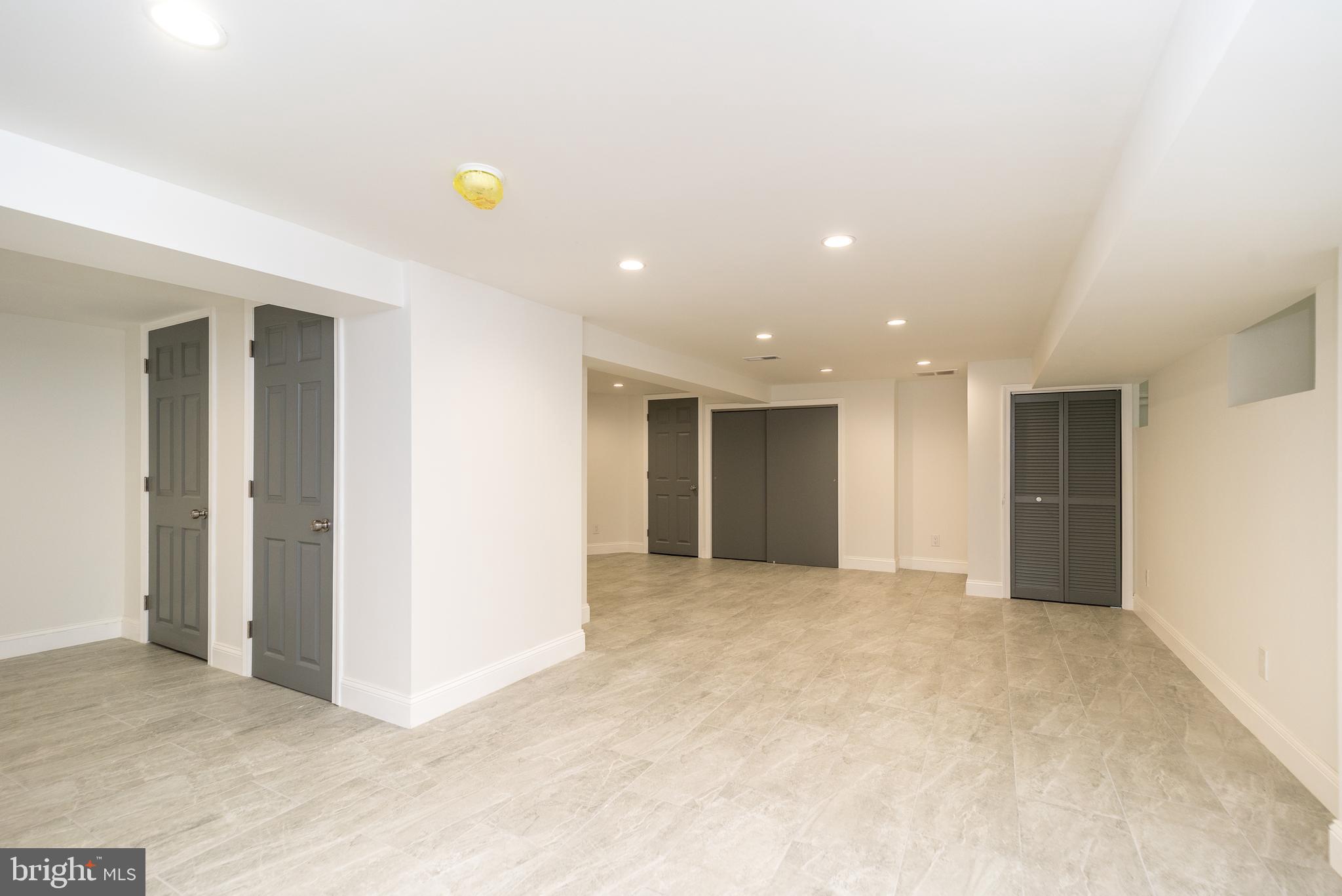 6122 Nassau Road Philadelphia, PA 19151 - Photo 42 of 49 Finished Basement