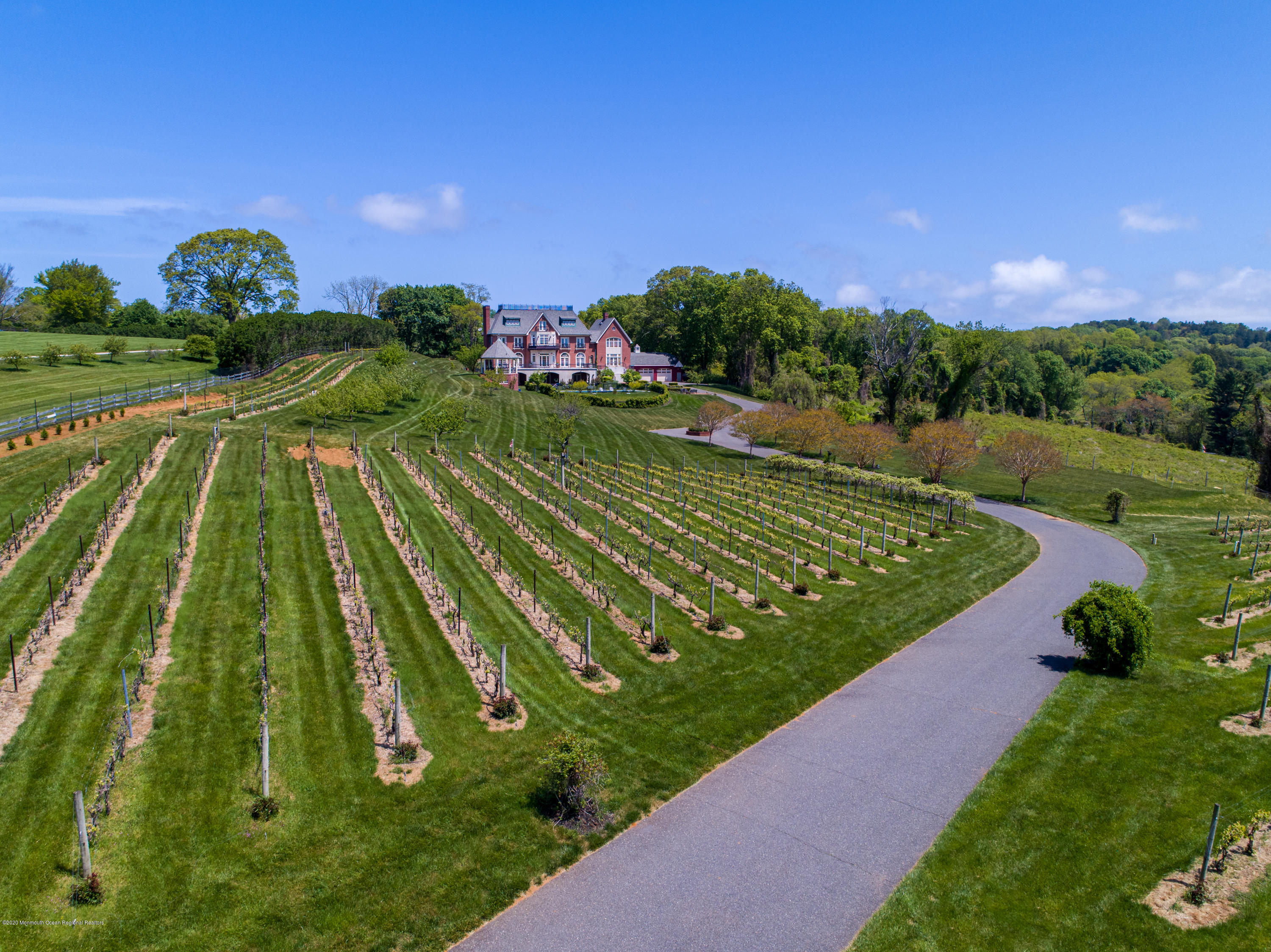 Wine Tours Wineries Monmouth County Nj Holmdel Winery 10 10 19