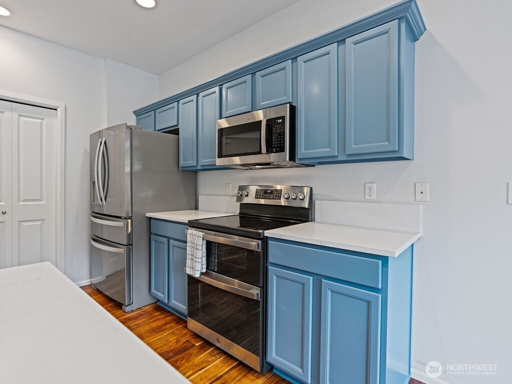 4119 167th Place Southeast Bothell, WA 98012 - Photo 13 of 30 Gallery Image 13