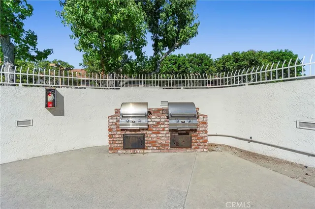 $767,800 | 8520 Lake Knoll Avenue, Unit B, Garden Grove, CA 92844