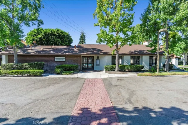 $767,800 | 8520 Lake Knoll Avenue, Unit B, Garden Grove, CA 92844