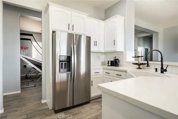$3,000 | 13581 Mountain Top Drive, Desert Hot Springs, CA 92240
