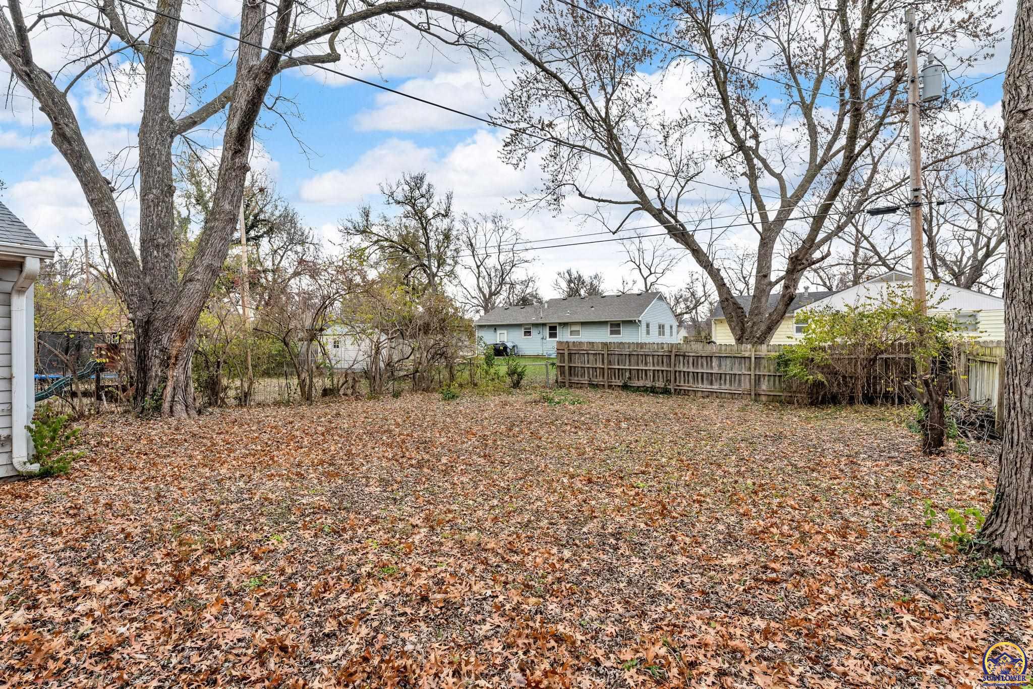 2212 Southwest Plass Avenue Topeka, KS 66611 - Photo 9 of 29 Backyard
