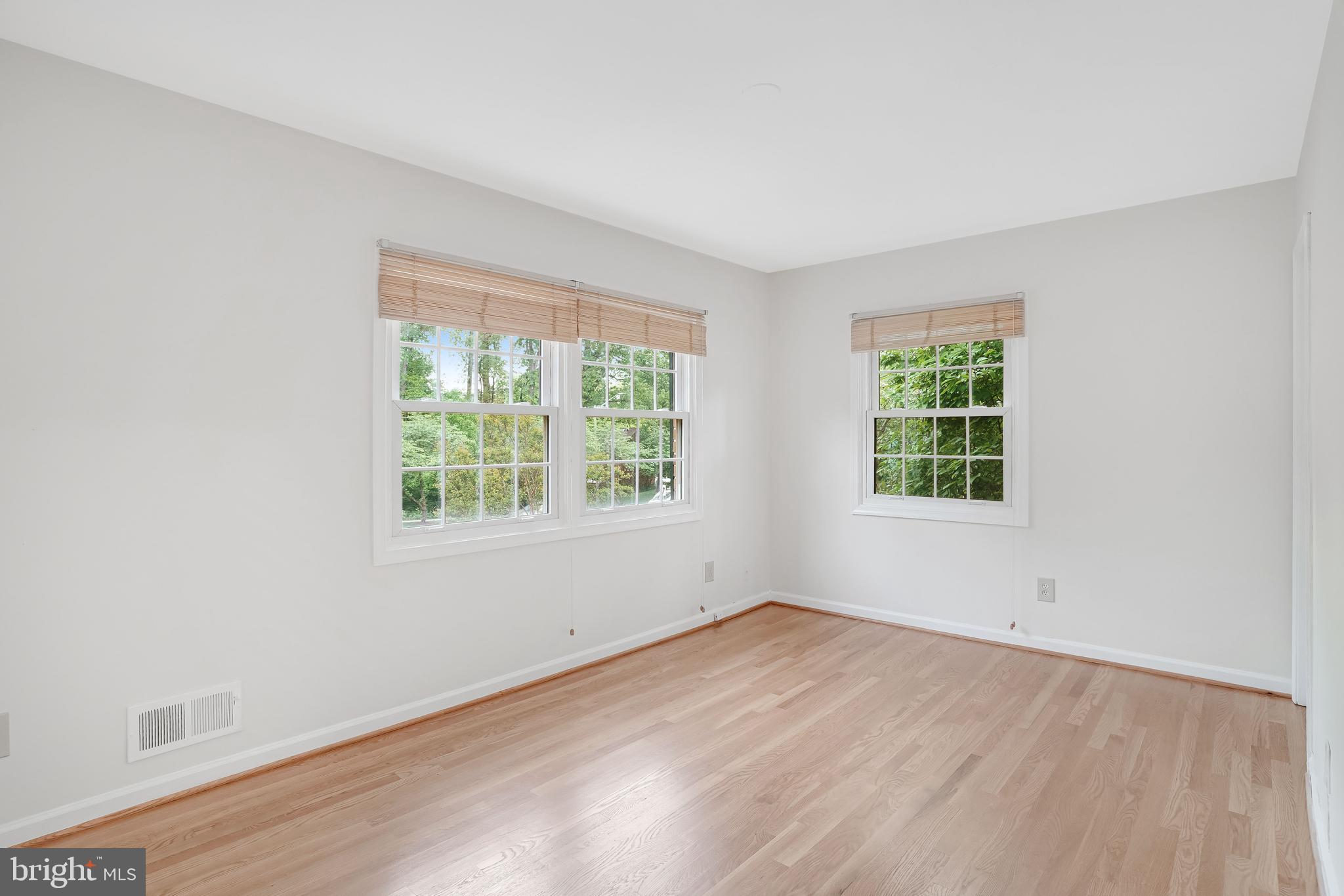 8301 Forrester Boulevard Springfield, VA 22152 - Photo 24 of 50 Main Bedroom