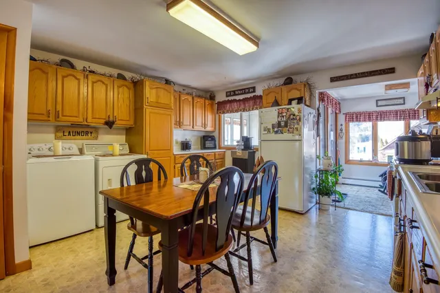 $209,900 | 19 Jasper Street, Berlin, NH 03570