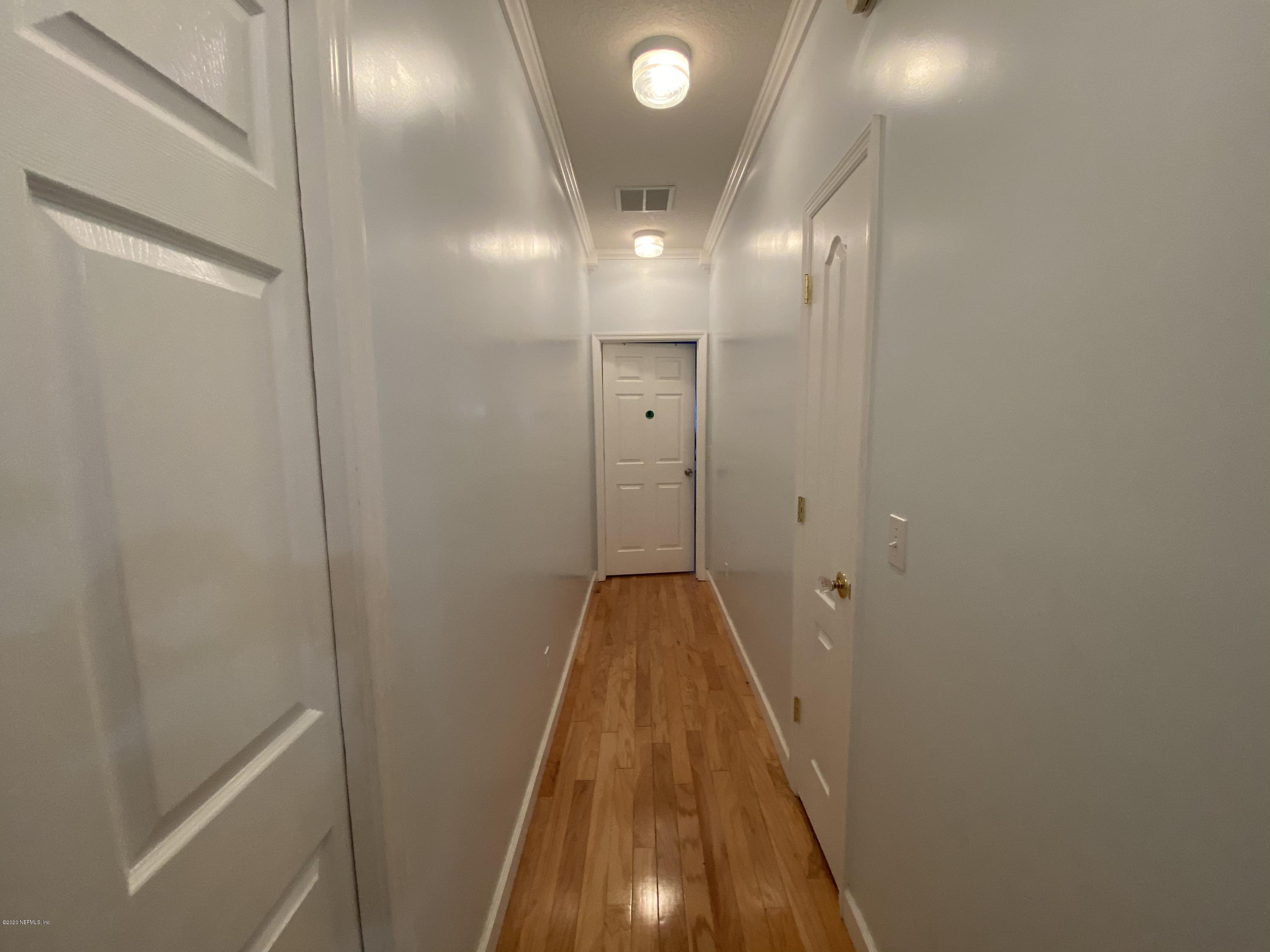 371283 Kings Ferry Road Hilliard, FL 32046 - Photo 21 of 35 Hallway