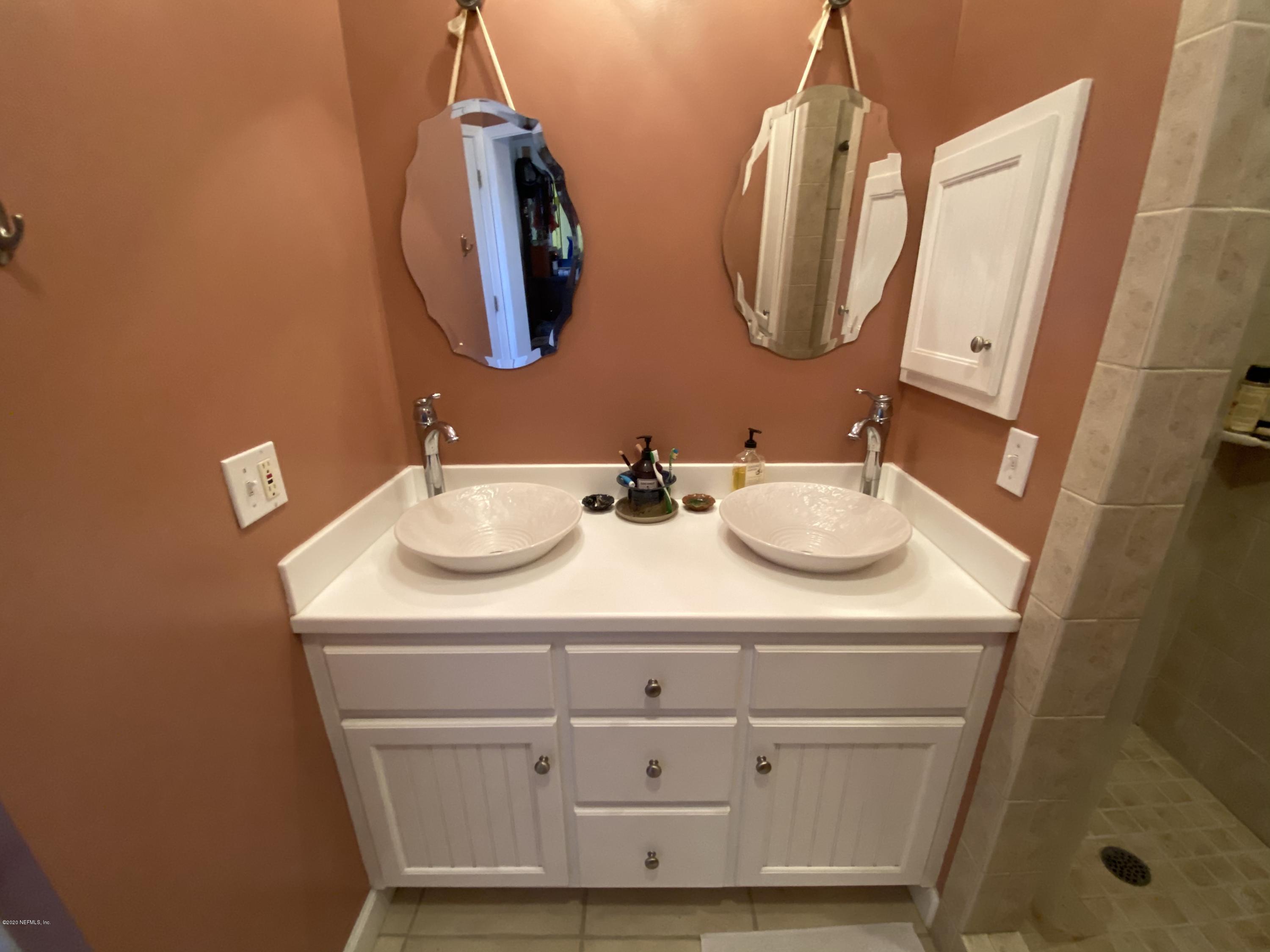 371283 Kings Ferry Road Hilliard, FL 32046 - Photo 33 of 35 Master Bathroom