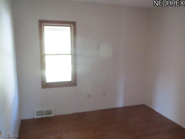 4908 West Sprague Road Parma, OH 44134 - Photo 8 of 18