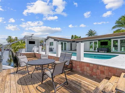 $1,150,000 | 1701 Southwest 3rd Avenue, Pompano Beach, FL 33060