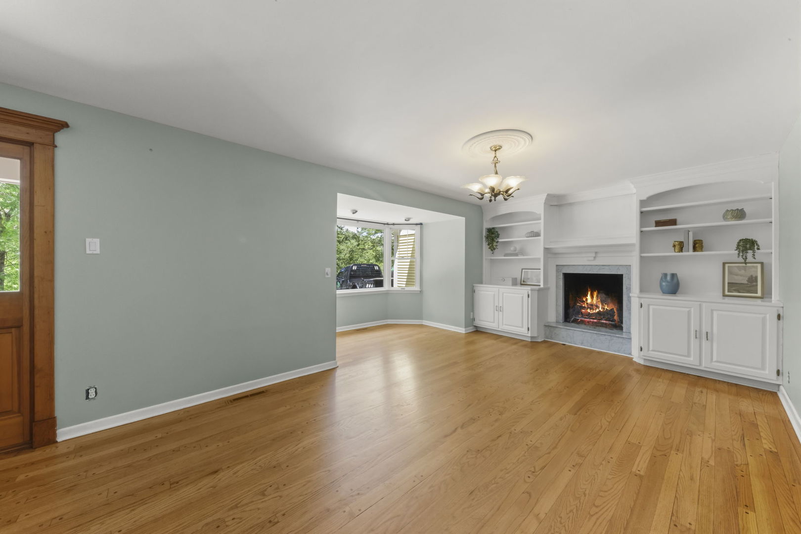 36W473 Ferson Creek Road St. Charles, IL 60174 - Photo 11 of 41
