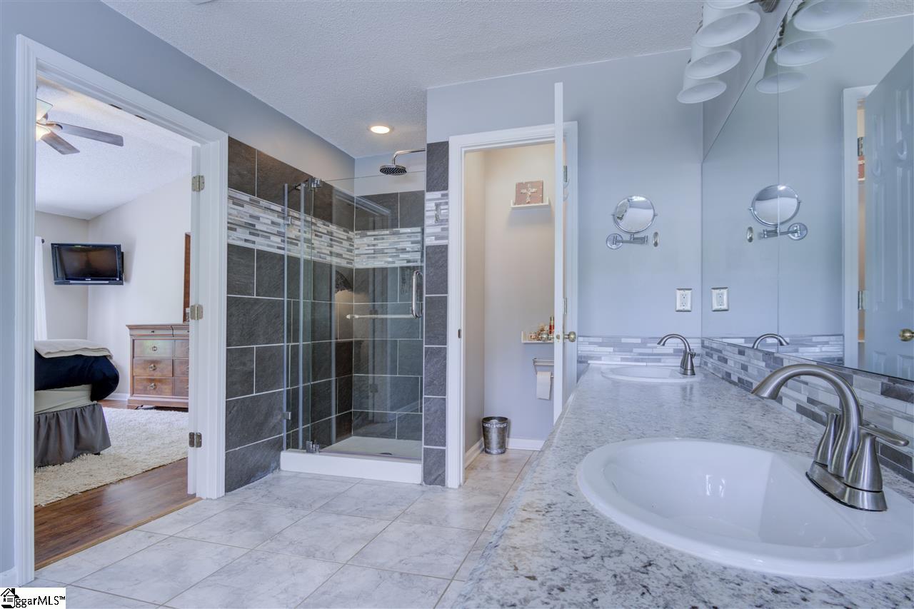 1 Innisbrook Lane Simpsonville, SC 29681 - Photo 24 of 36 Gallery Image 24
