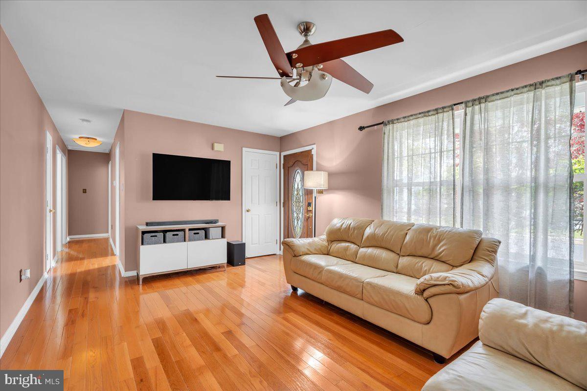 48 Country Club Road Pine Hill, NJ 08021 - Photo 15 of 40 Gallery Image 15