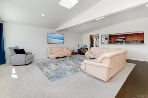 $925,000 | 125 Frontier Drive, Oceanside, CA 92058